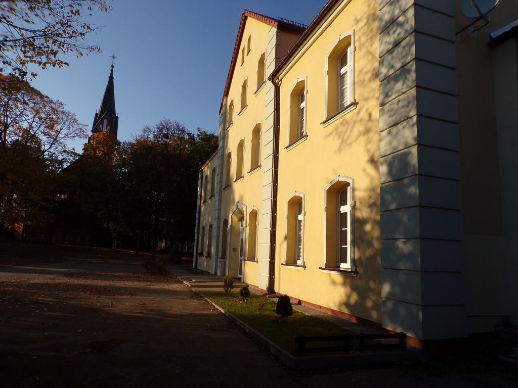 Apartament Parkowy คัทเซิร์น ภายนอก รูปภาพ